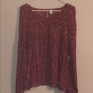 🌹Old Navy Red & White Print Blouse - XL🌹